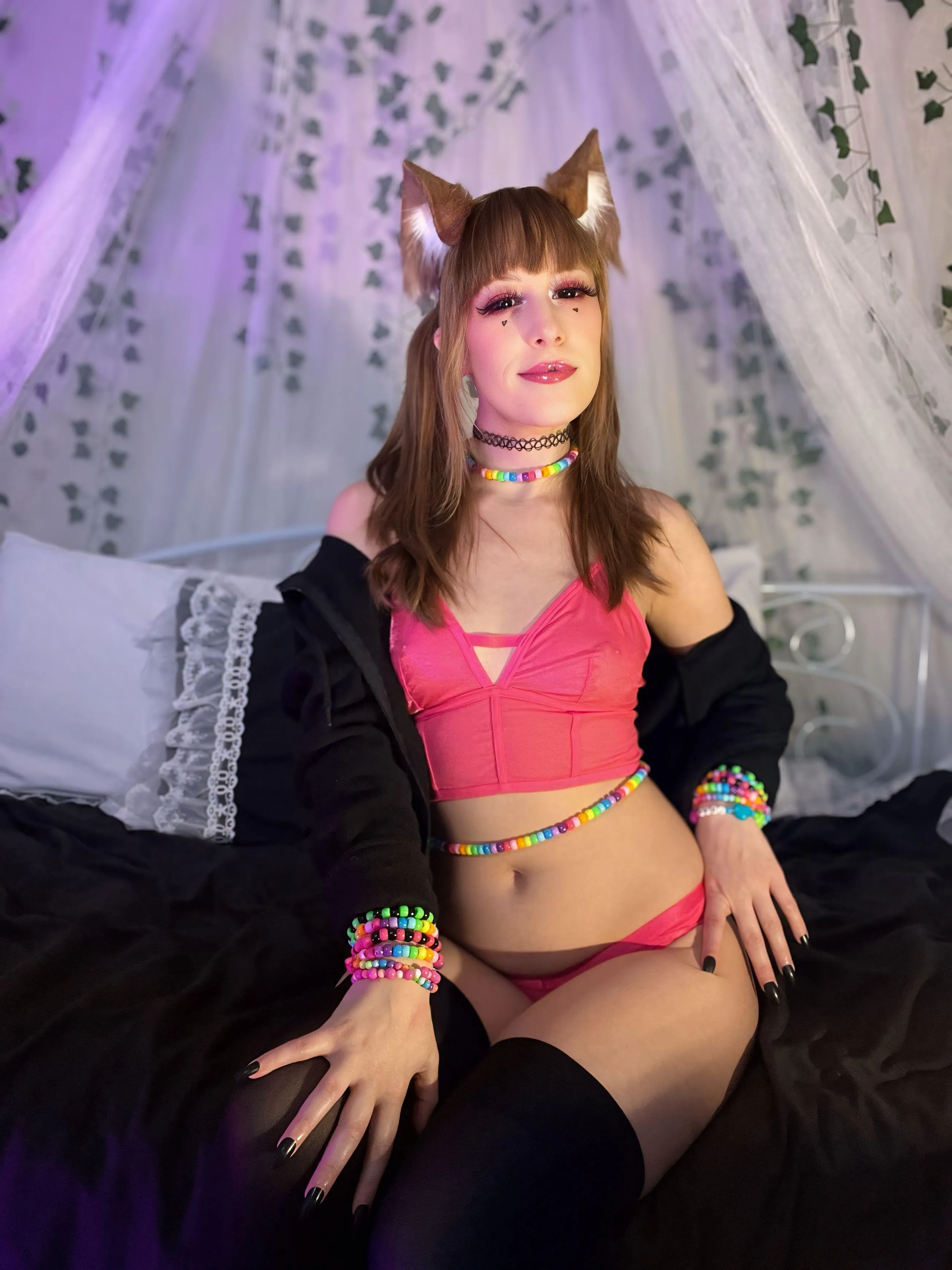 Just a lil rave kitten looking for her dance partner