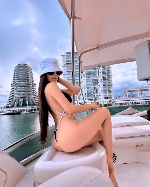 Let's navigate together through the sea