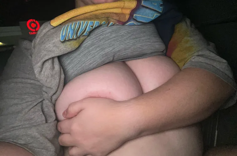 Little public flashing before I go inside, guess where!