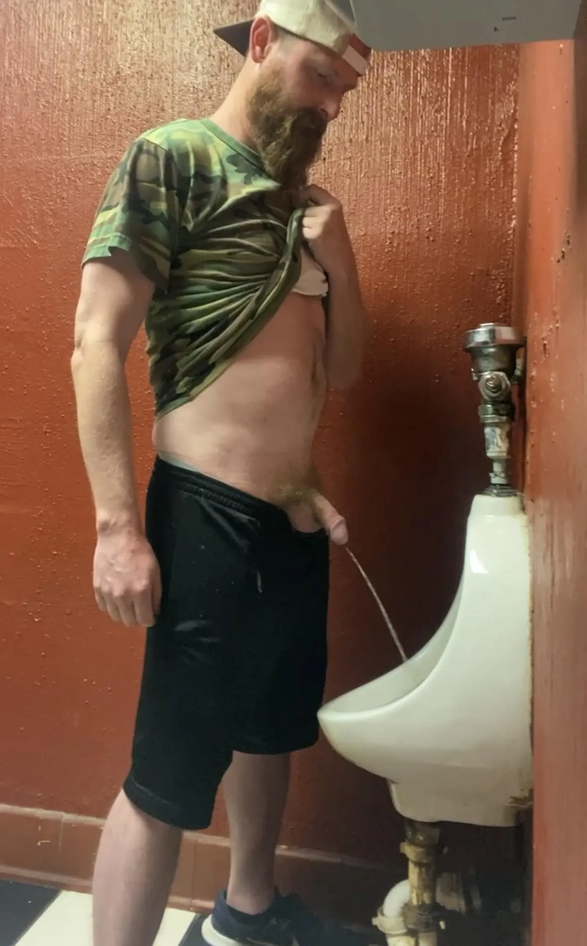 Love taking a hands-free piss at a filthy rural truck stop!