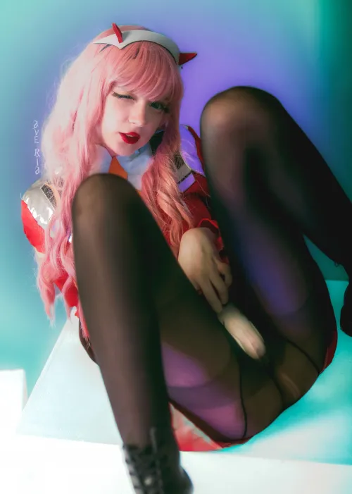 My Zero Two cosplay (Ave Ria)