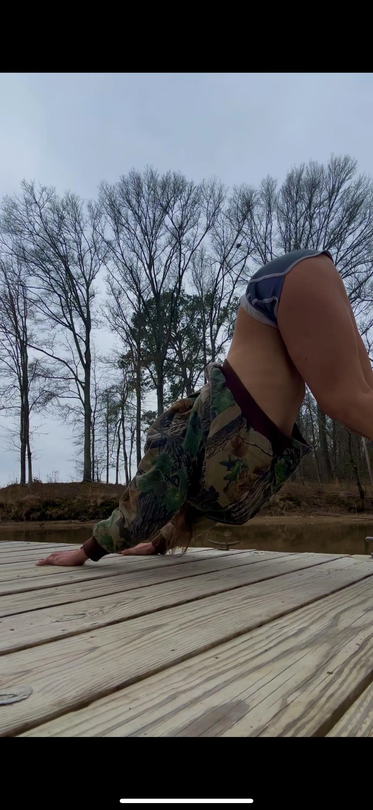 (oc) Outdoor Stretches