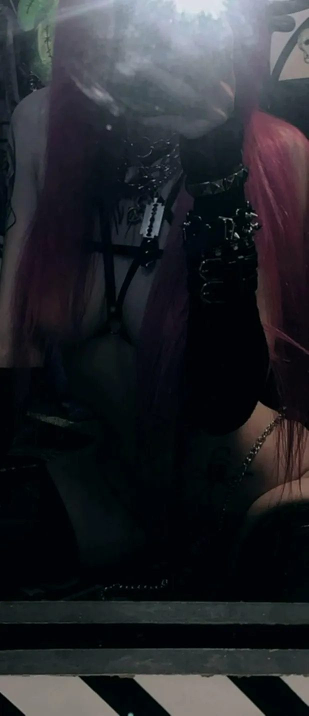 Want to watch porn in front of my mirror?