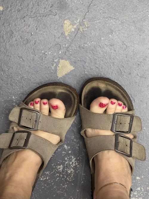 Wearing these all day let’s see how dirty these soles get….