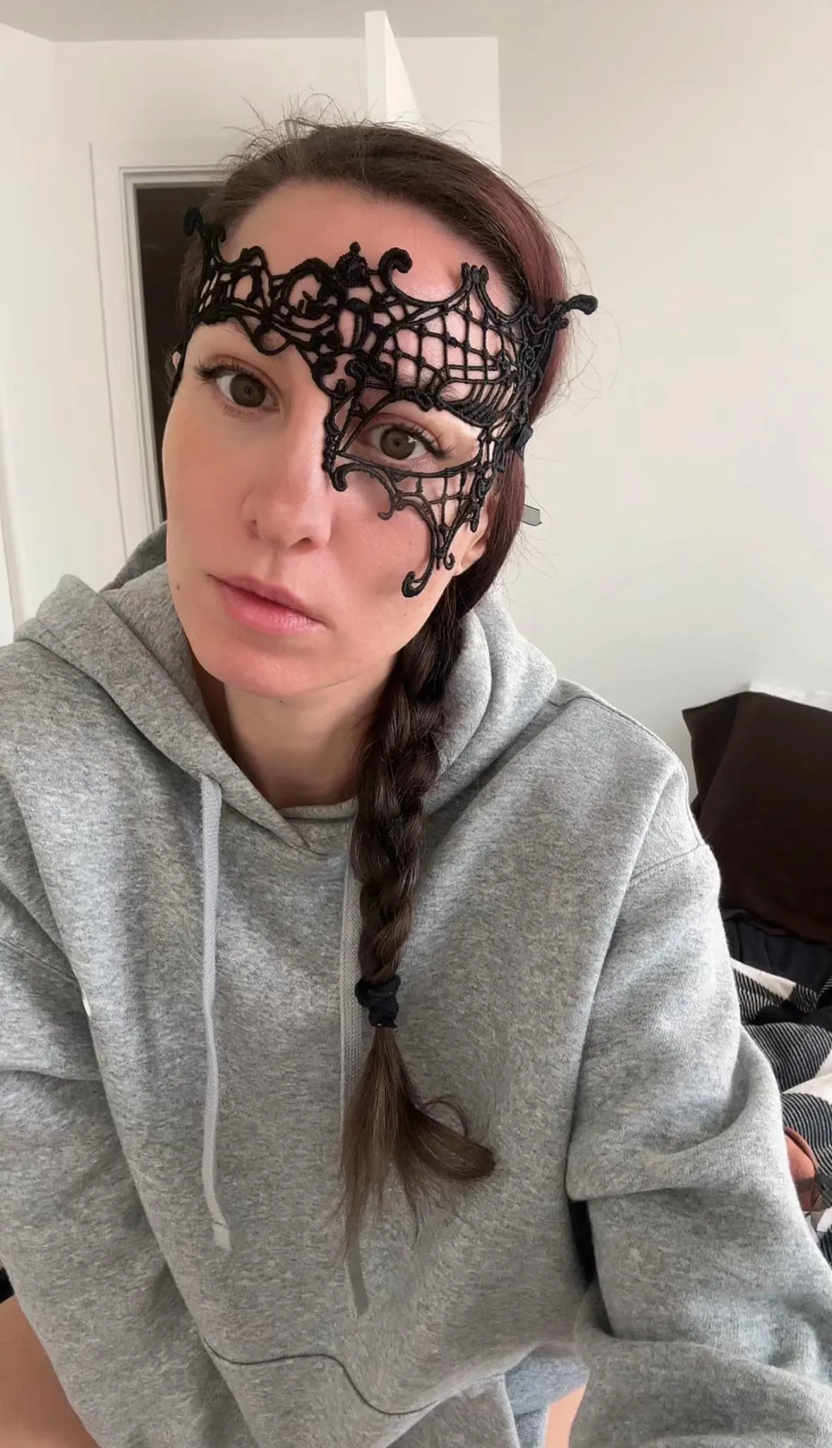 Would you finger a 31 year old hot wife?