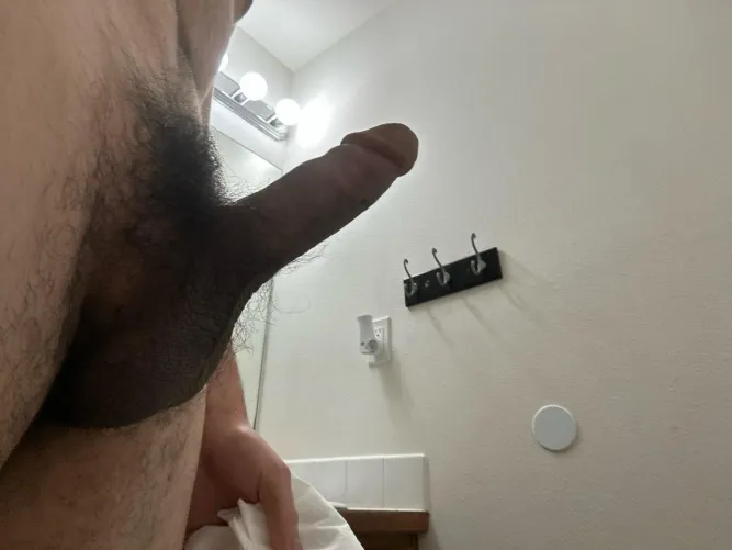 19 male looking for female in Albany Oregon18+