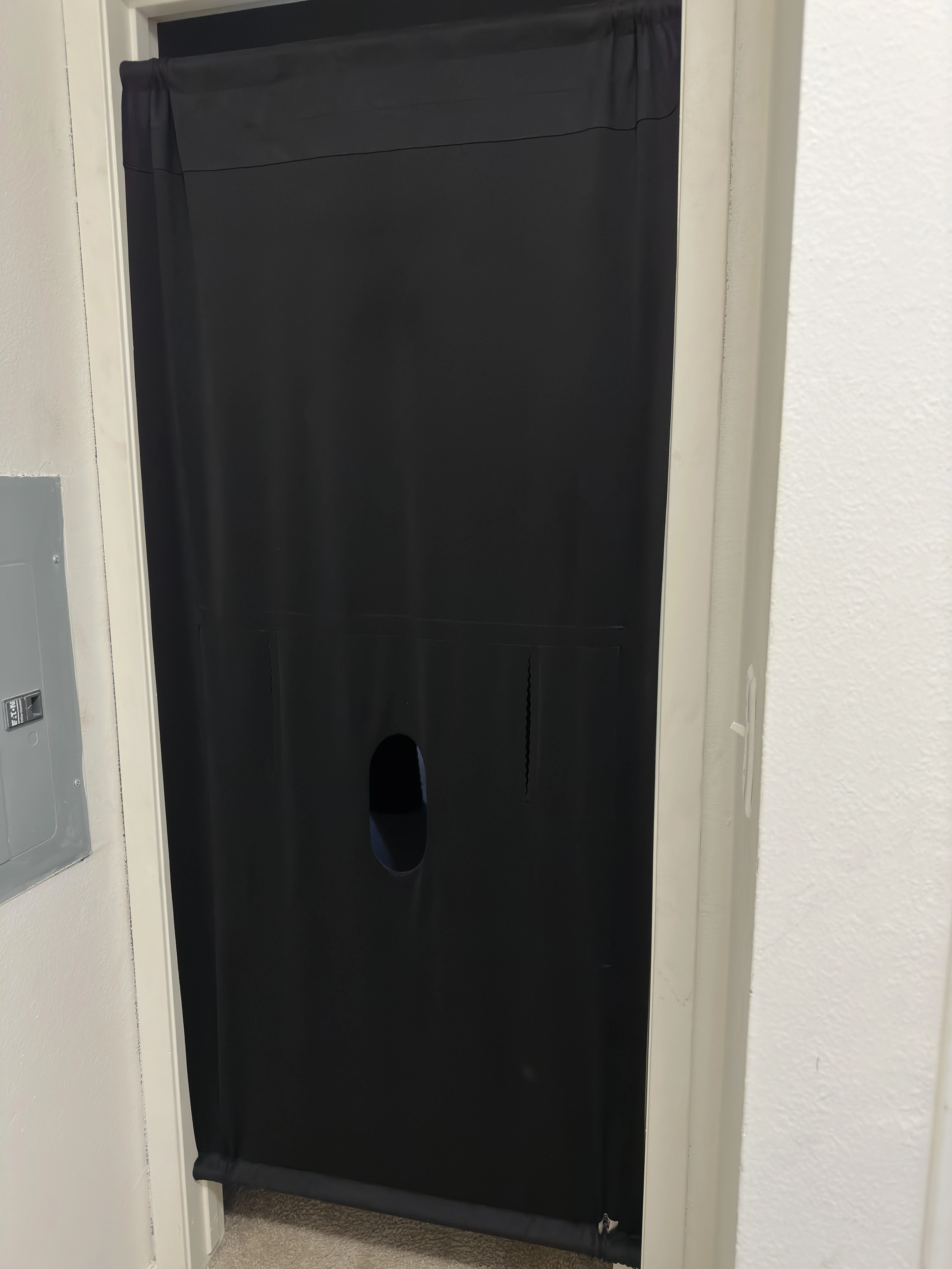 31 M4M Belleville. My mouth is bored and still seeking nice big cocks needing to be throated properly and swallowed at my gloryhole. A consistent reg would be nice. Clean and expect the same. Serious only, don’t let me down