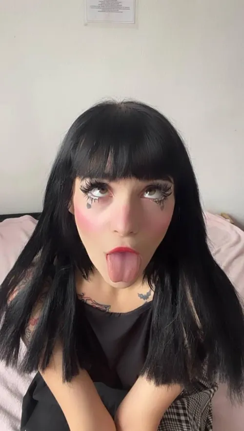 Do I Look Good Like This?