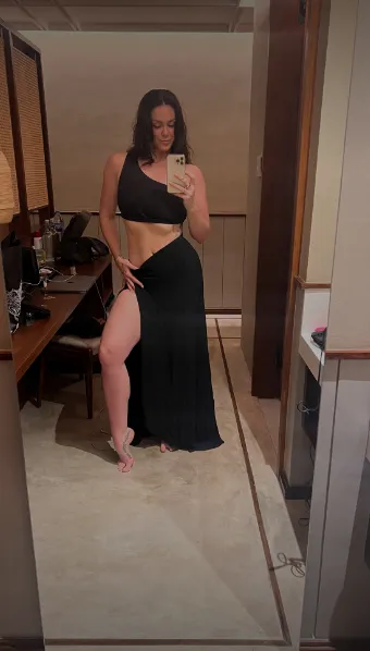 do u like today’s outfit?