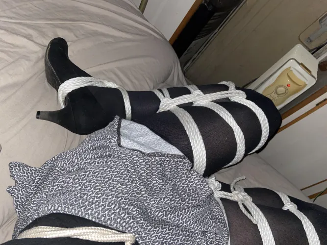 Good night 🥵🥰 (selfbondage)