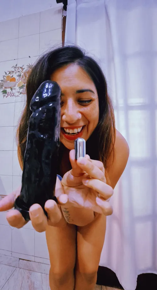 I want to humiliate that little cock, but with evidence, it's not worth lying.