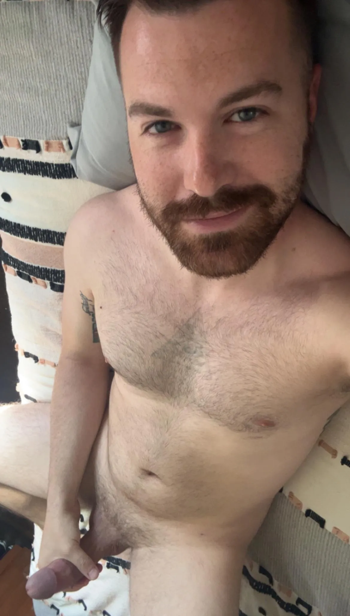 My eyes are up here…