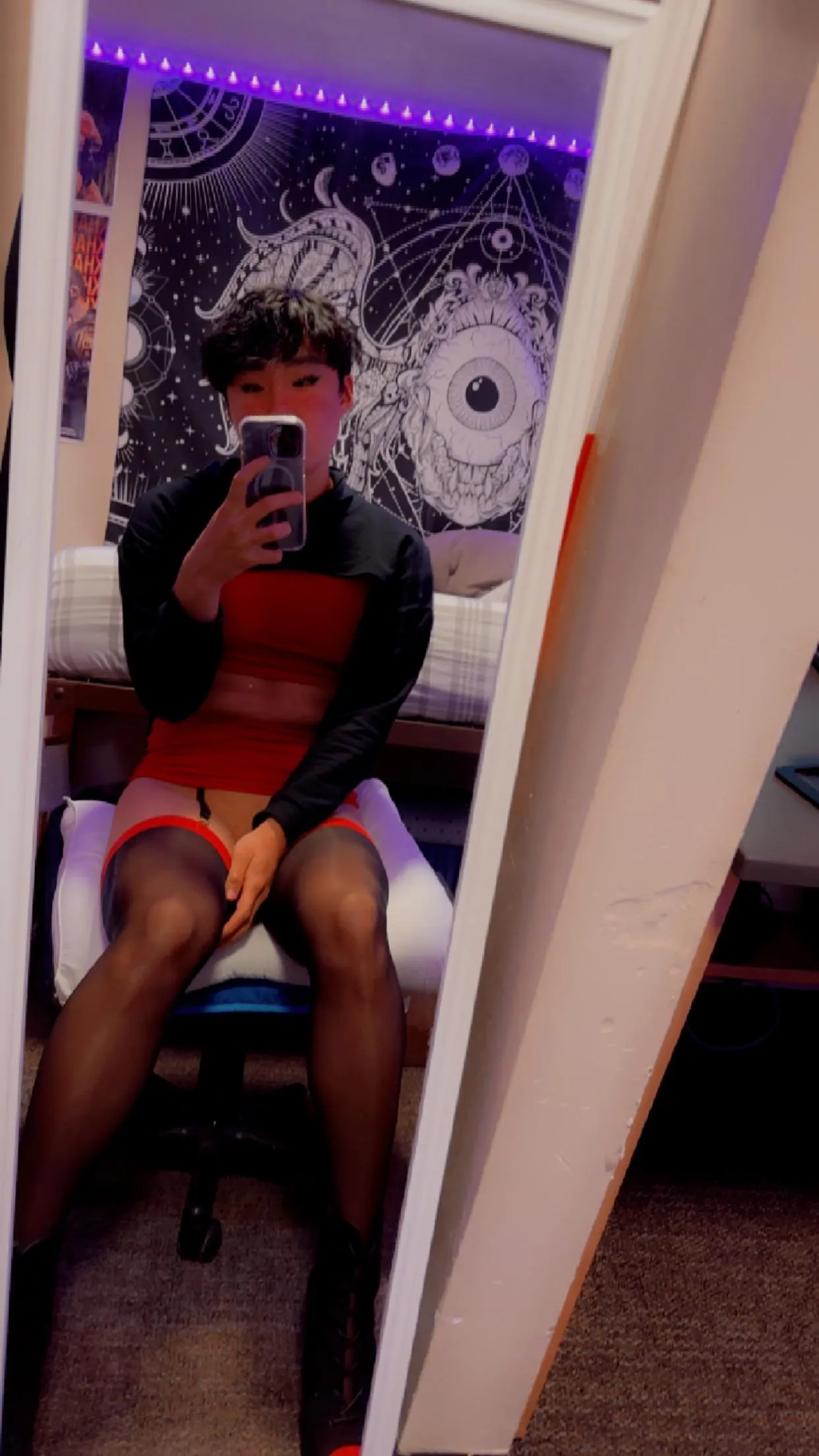 Should I grow my hair out ?