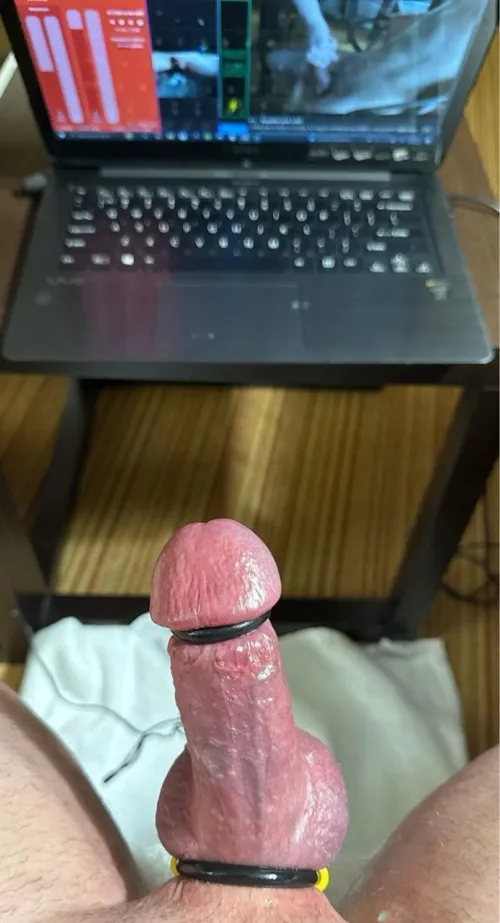 Throbbing in multiple rings and estim