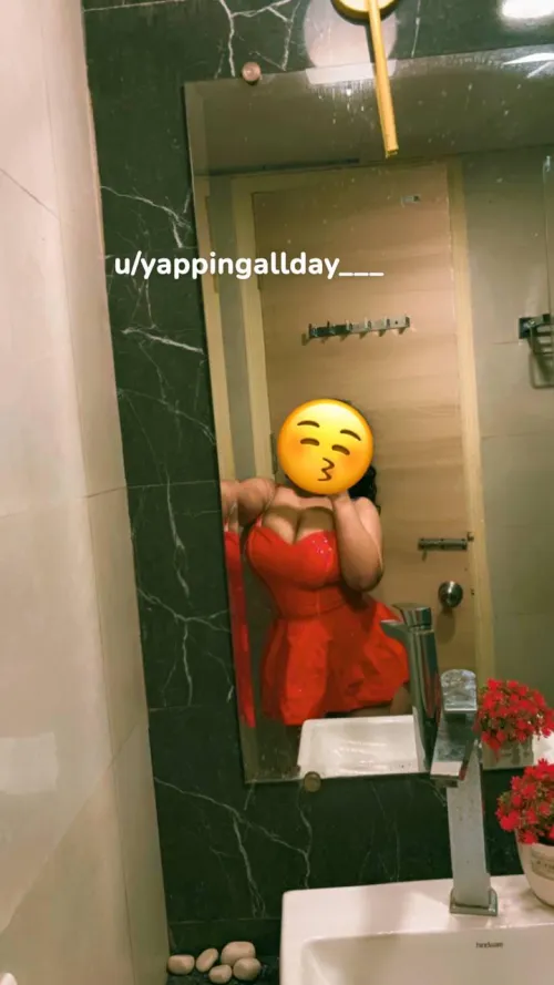 19 (f) ... Going To wear This Tonight for clubbing? Do you think I'm Bangable?