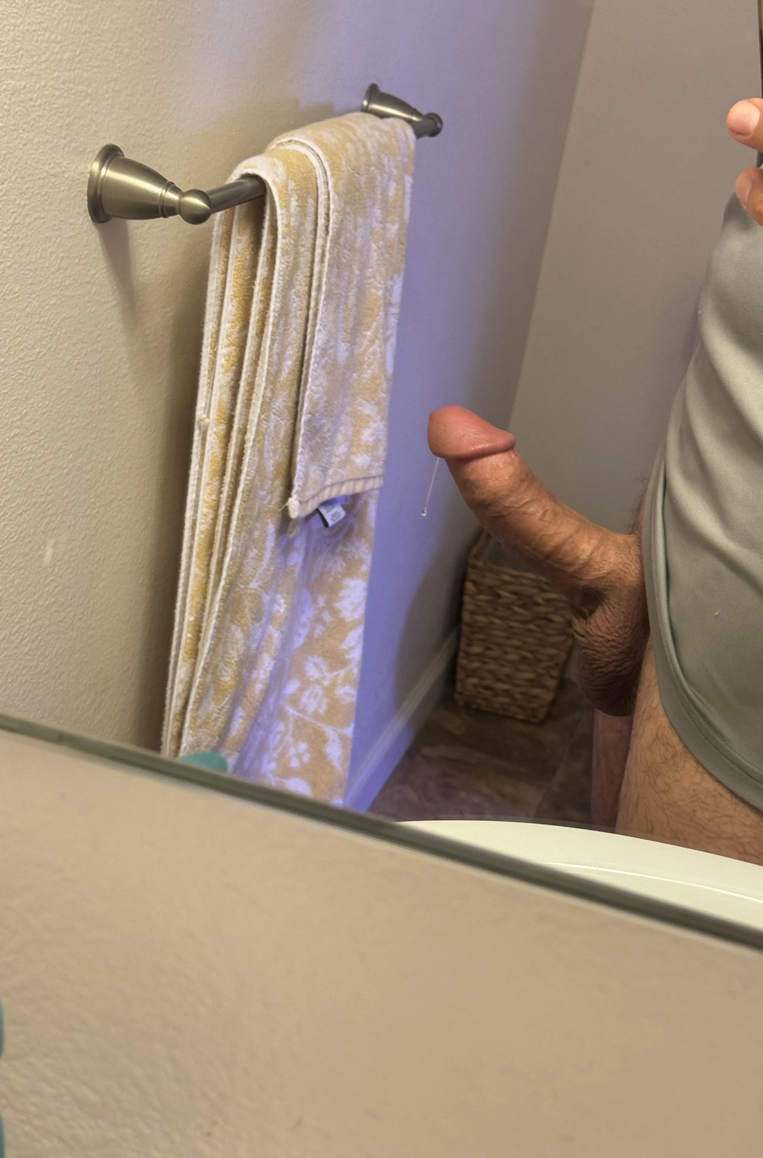 (31) when the wifes away dad likes to play