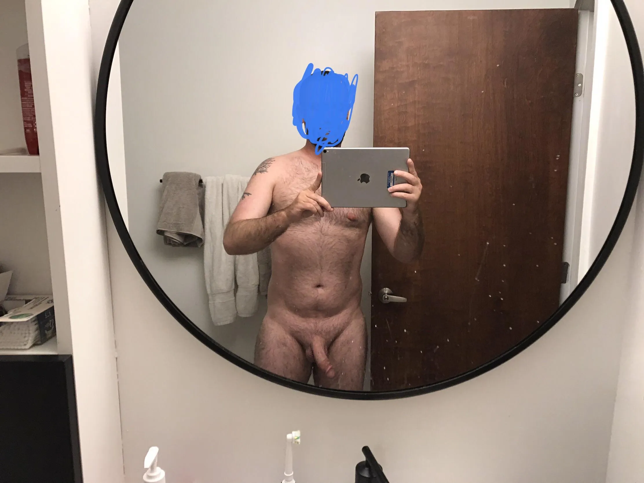 36, bi, ddf. Looking to give some head or up for mutual. Can host west of DT