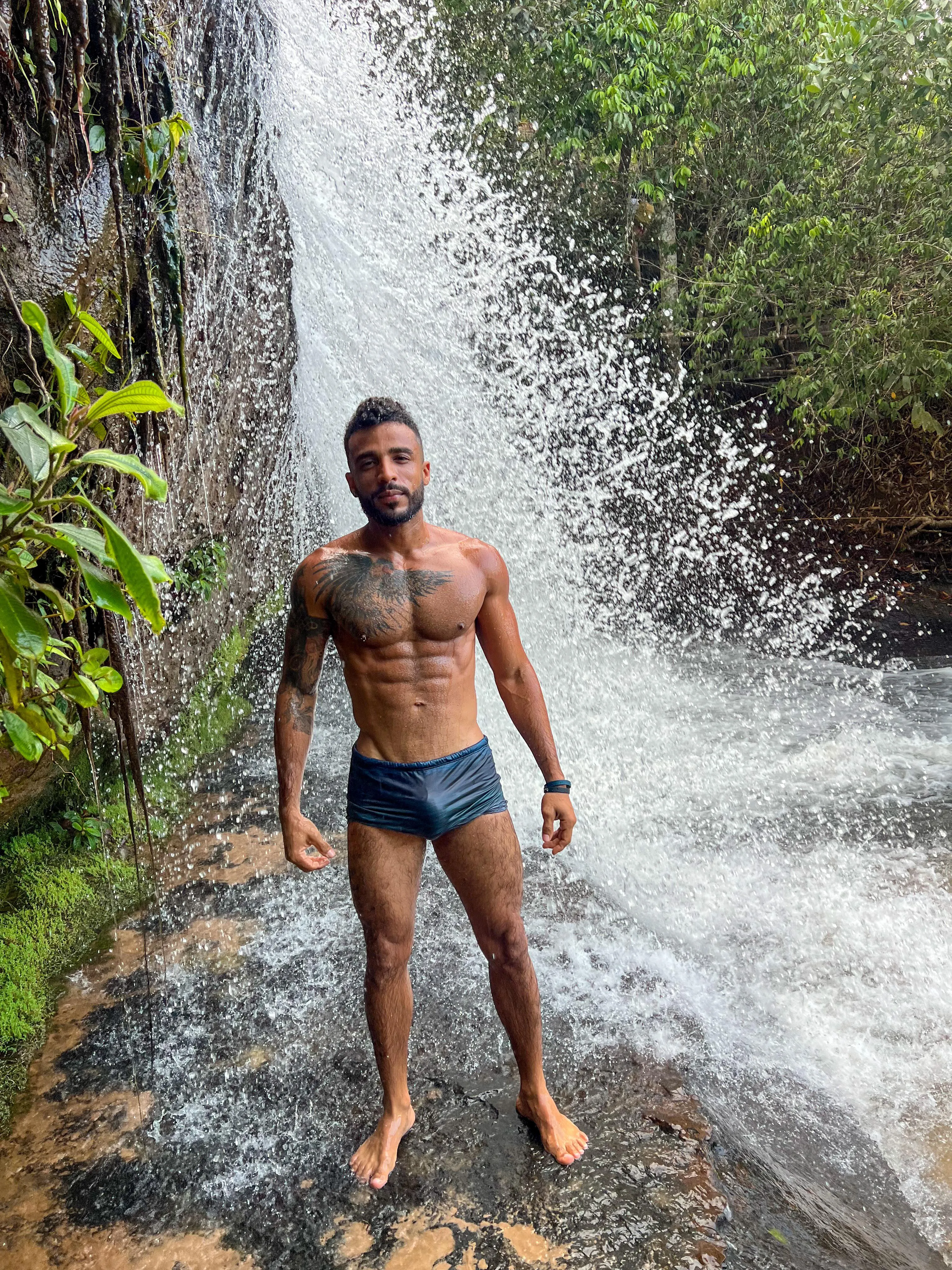 Come feel the water… and everything else 💦🔥 Come join me X/OLF: wemersonhook