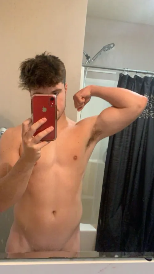 Come get your wallet destroyed by a kinky college freshman ;)