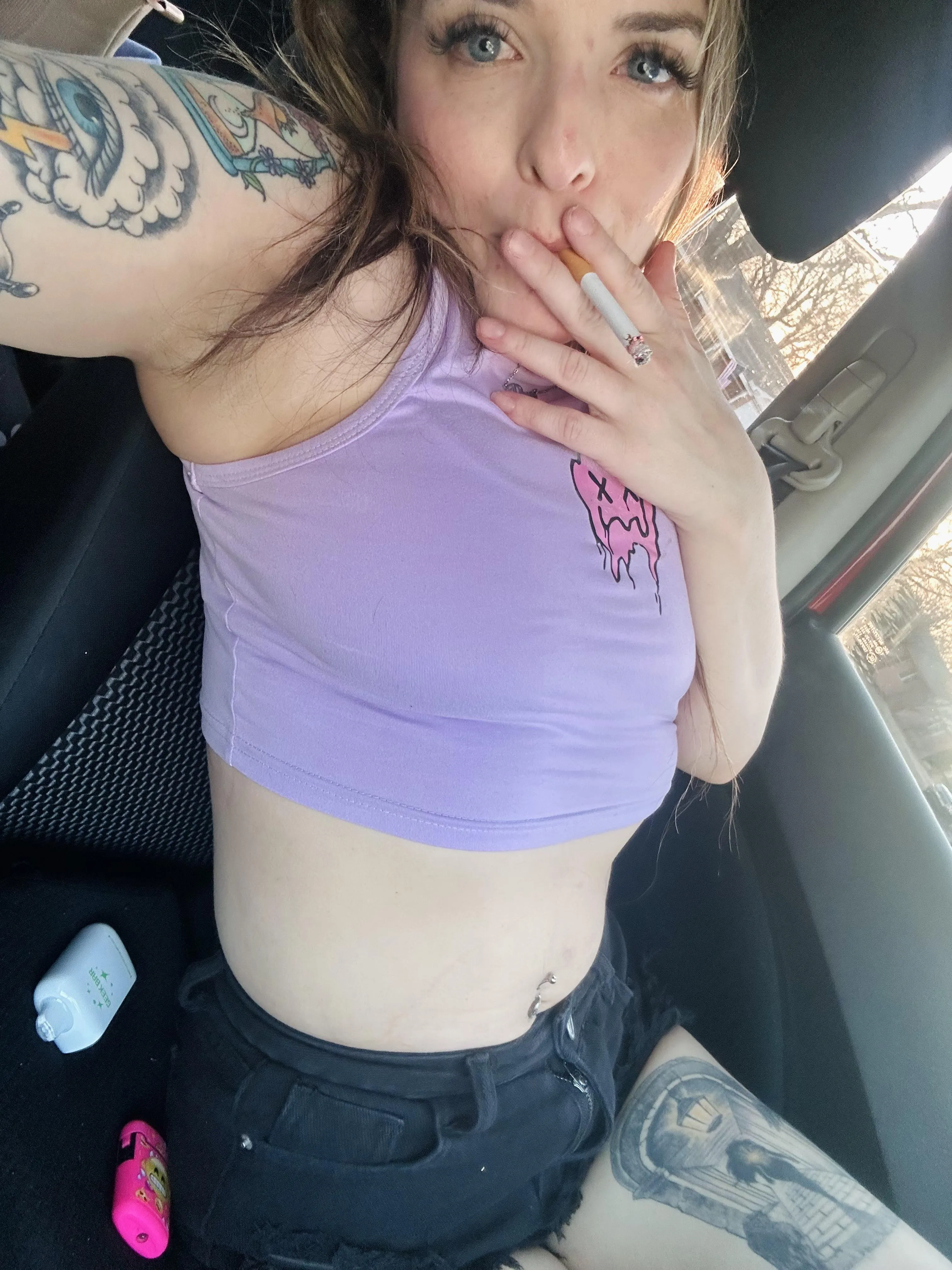 Don’t get hooked..😏😈 DMS OPEN! ONLY FANS UNDER $10 RN!