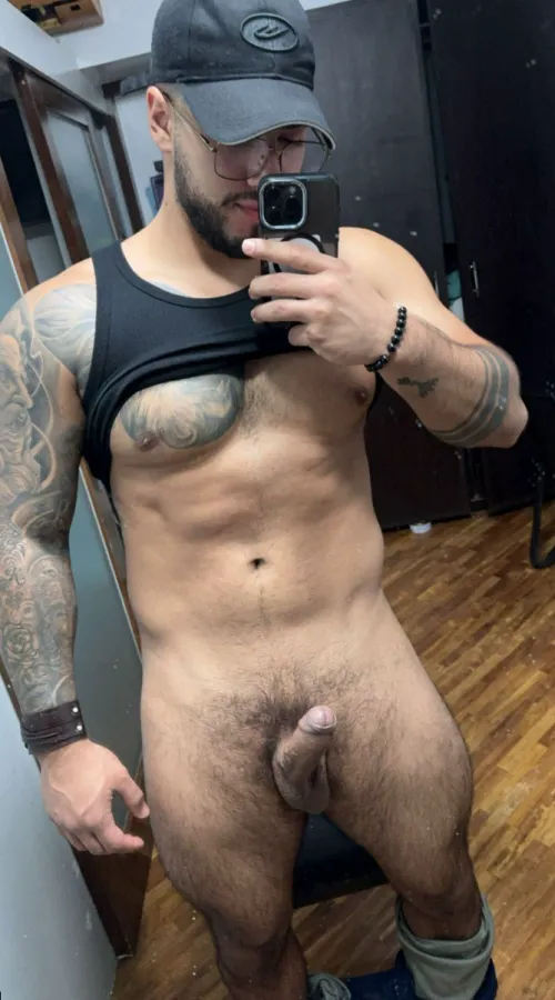 Heard I’m going to be stationed in your throat…