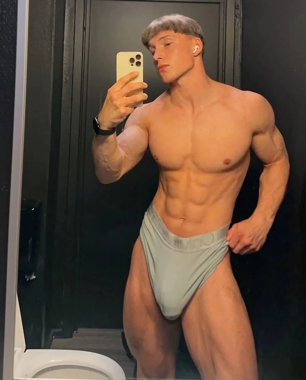 Here is everything you want to see... https://onlyfans.com/victoreidefitness/c56