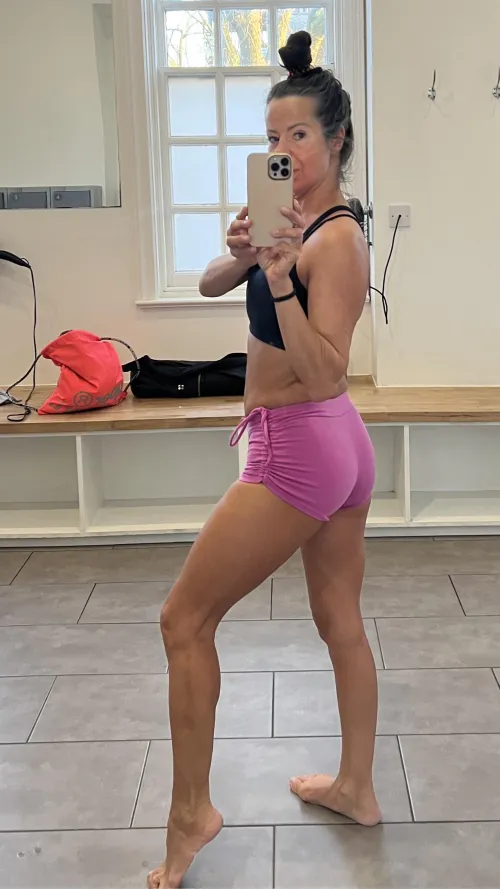 I bet you can’t guess how tall I am