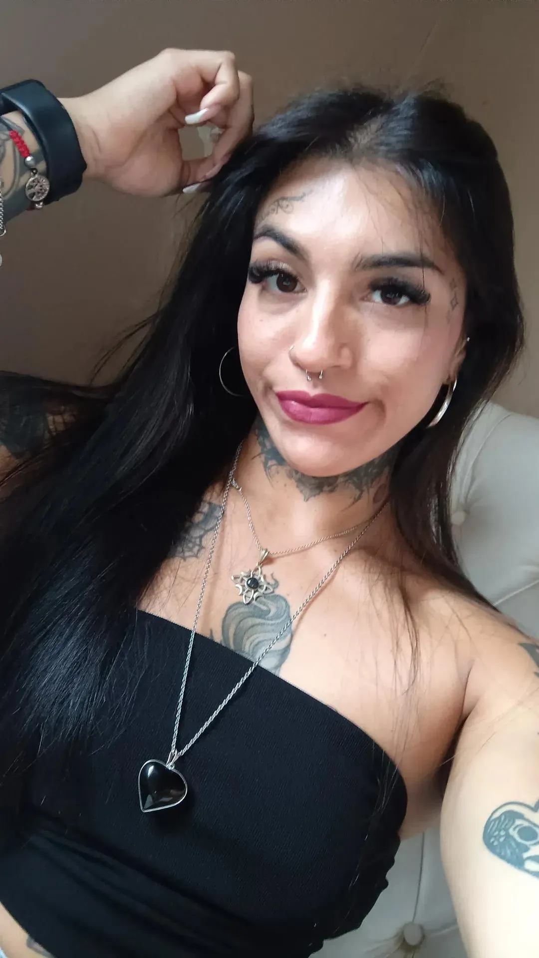 I wish you would kiss me right now