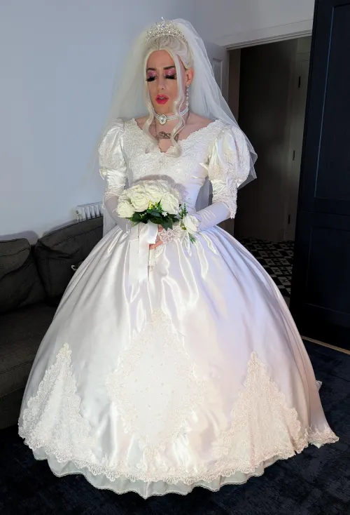 Just a casual dress up, hope I didn't go too over the top 🤭