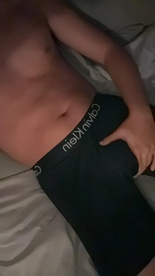 Let this college dom drain your account 😈