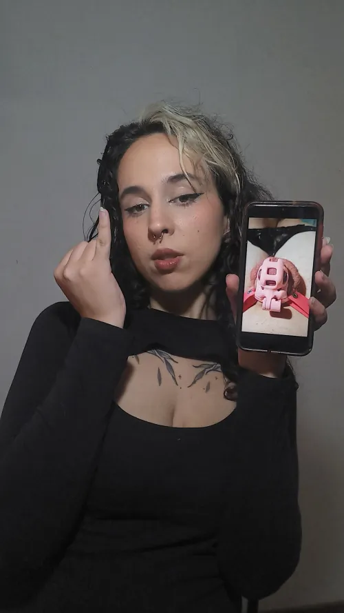 Look at this slut desperate to be released, how long should I keep her there?