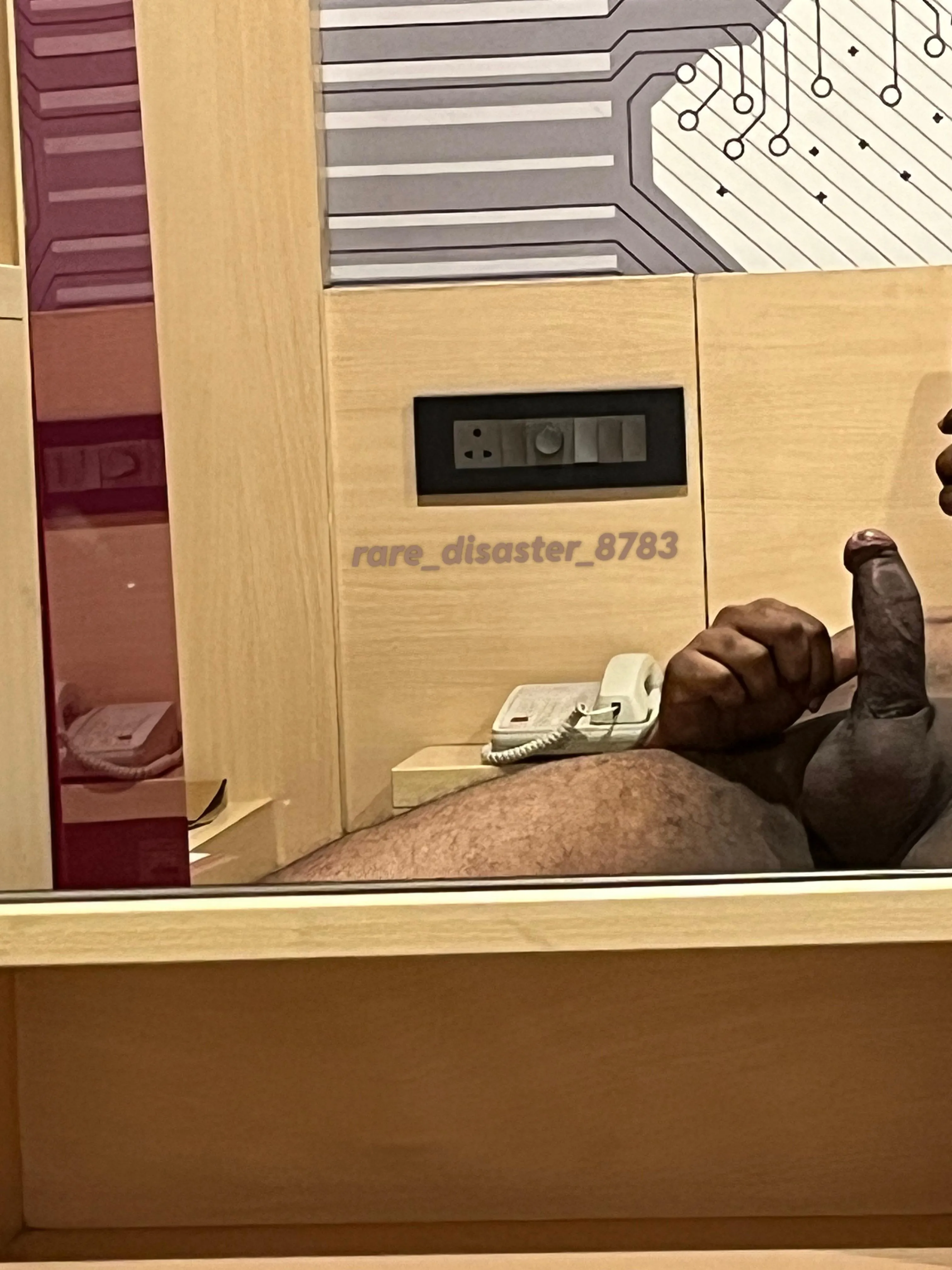 Looking for Bottoms near Noida