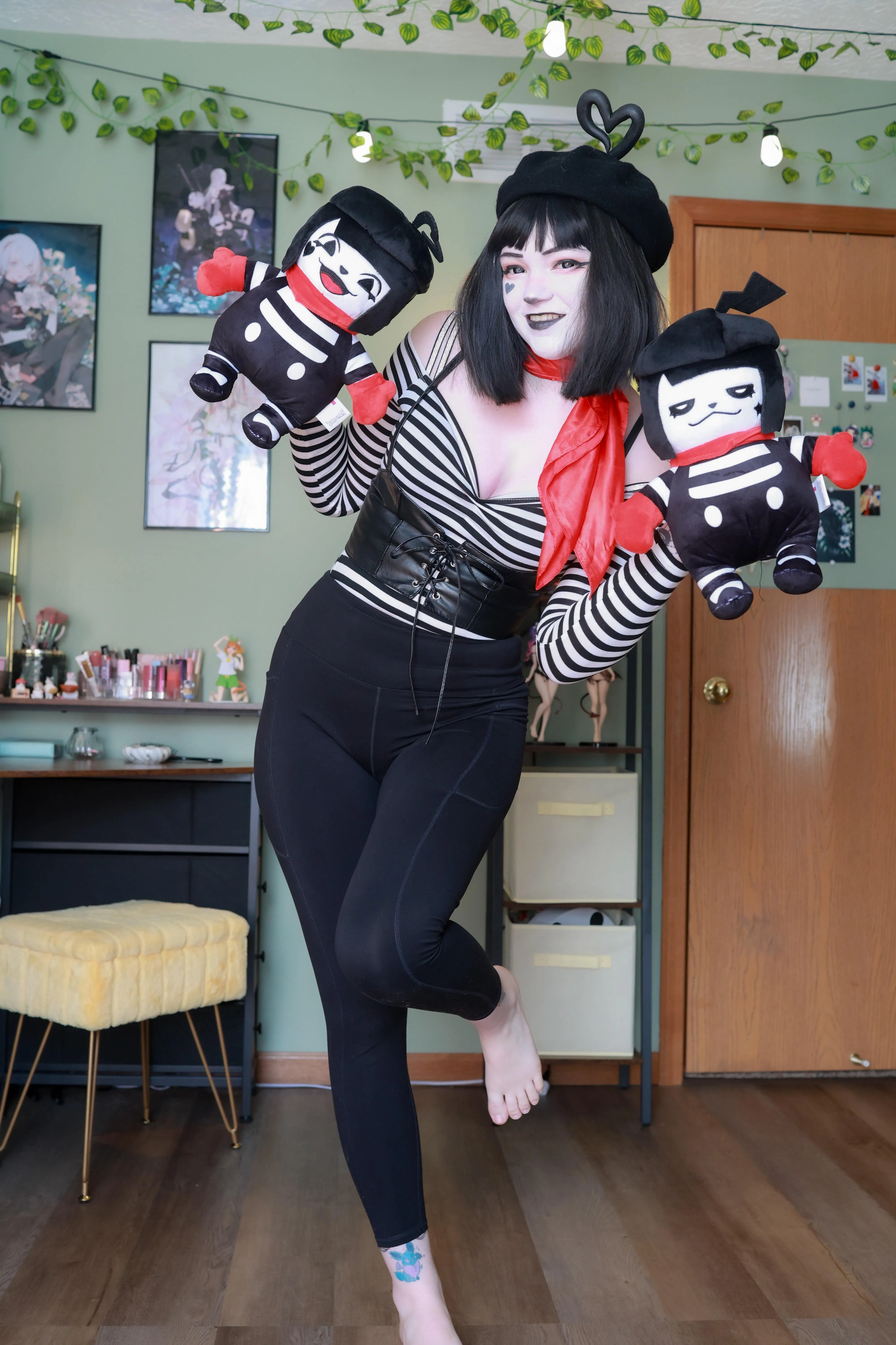 My plushies arrived! I’m so happy <3