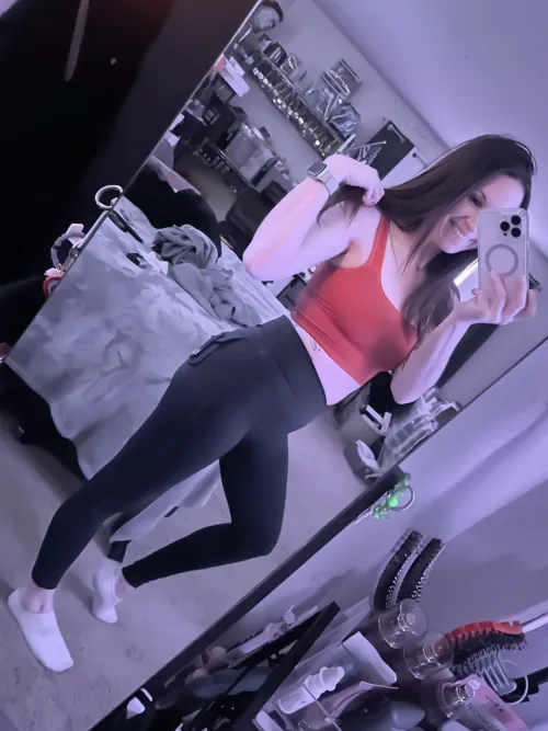 New favorite brand of leggings!!