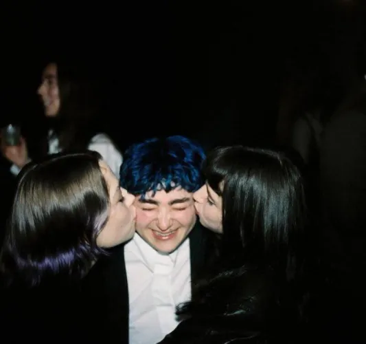 Phoebe, Claude, and Clairo at the Grammys