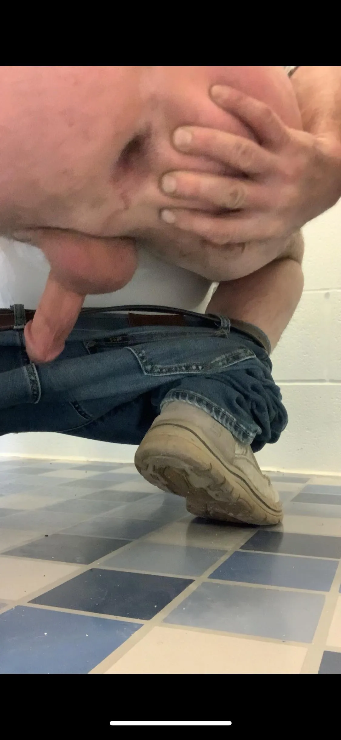 Traveling solo……Spread out in a rest area stall