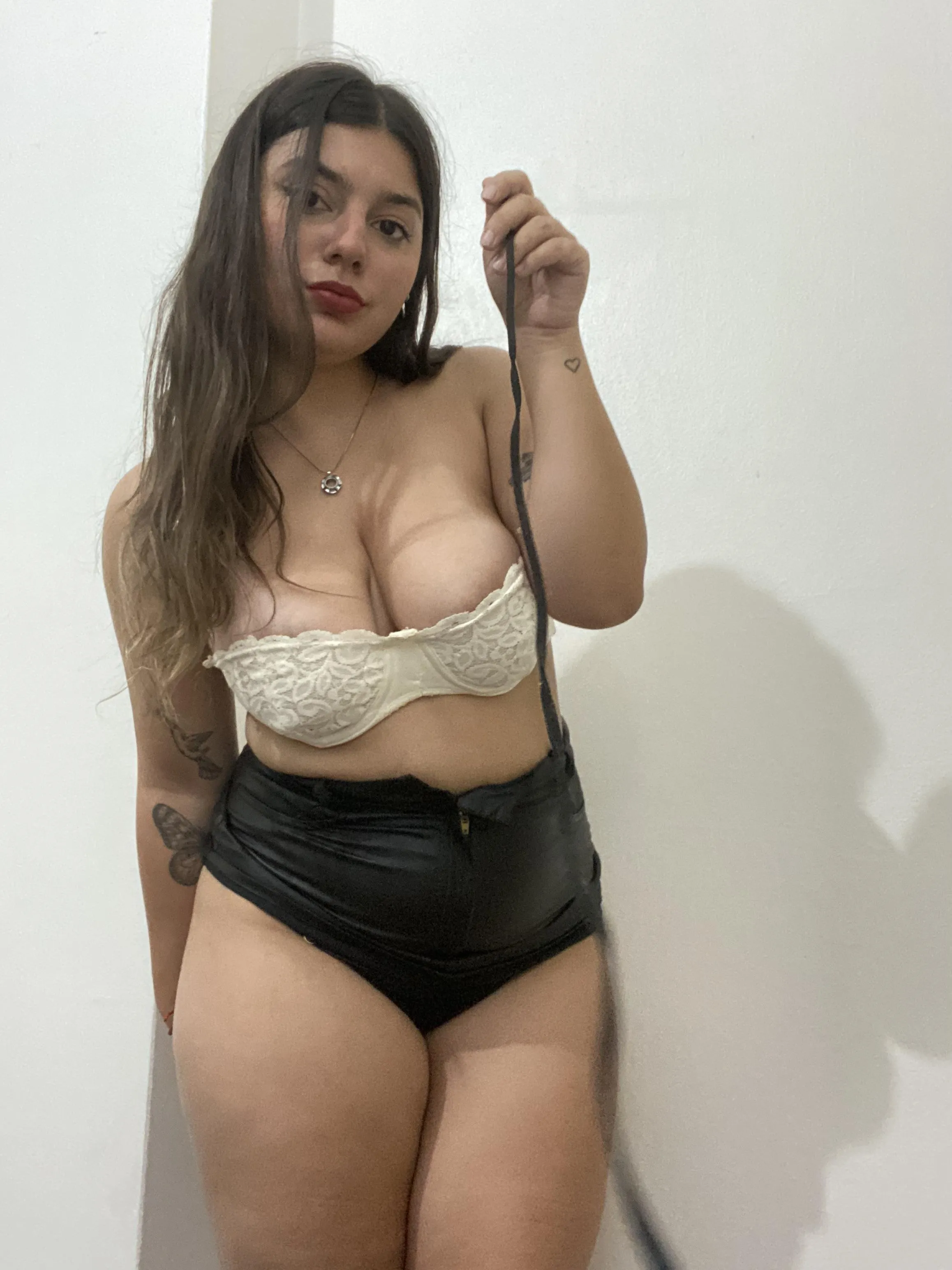 would you be my obedient little dog? 🐕💅🏼🫦