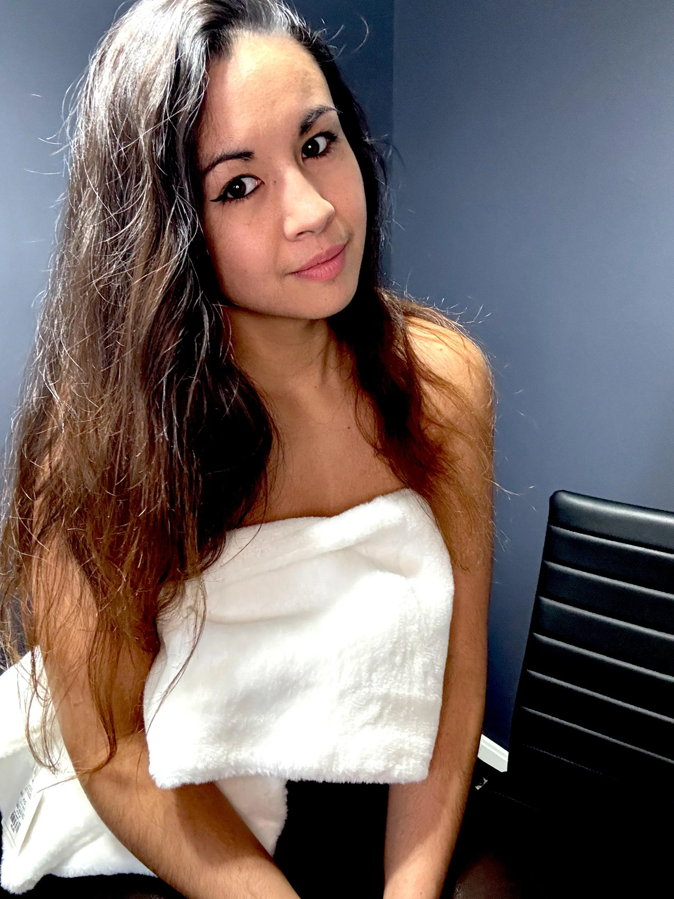 Wrapped up in my scarf 🧣