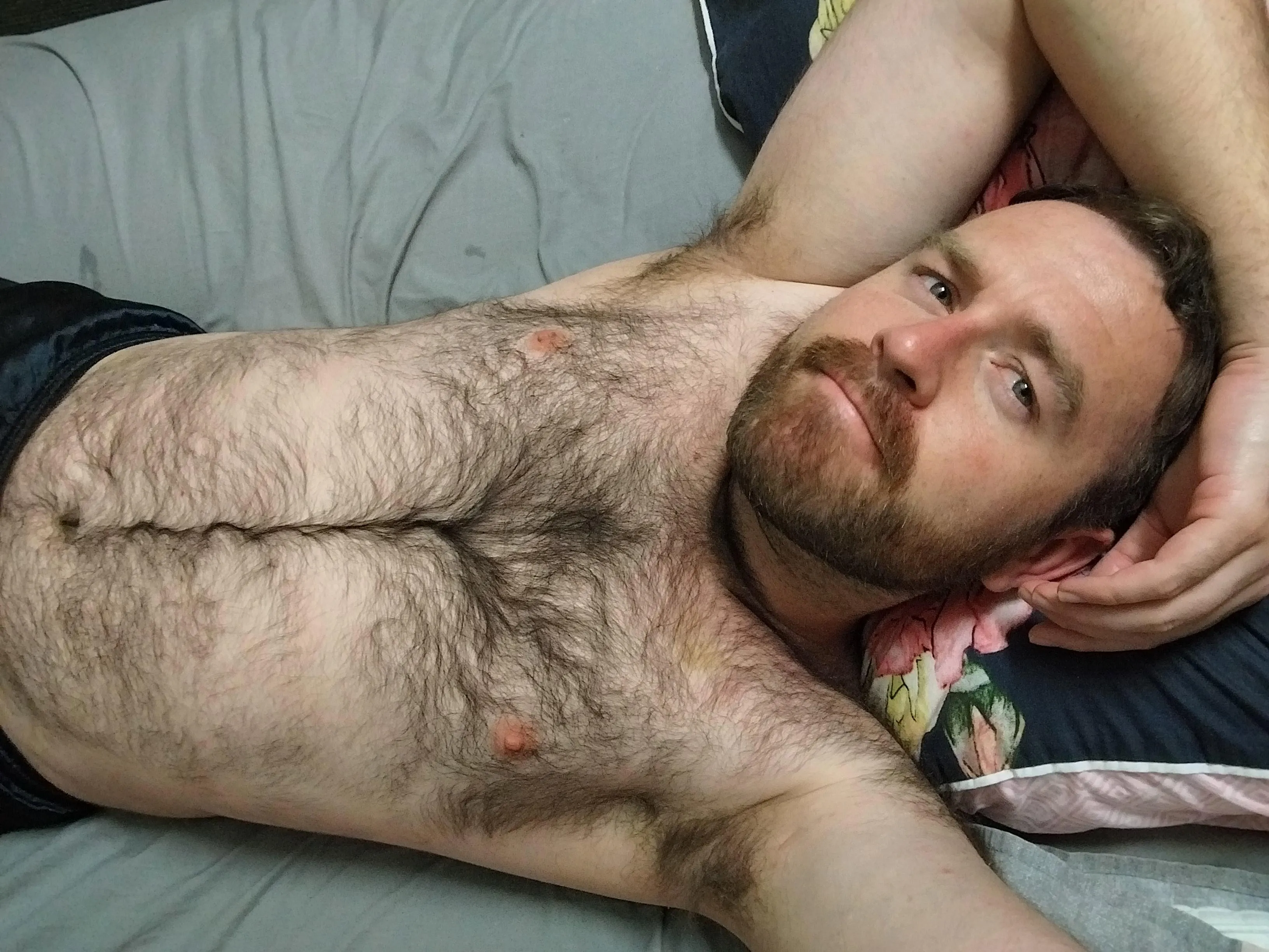 Anyone down for snuggling this bear 🐻. Insta is @gamingbear64