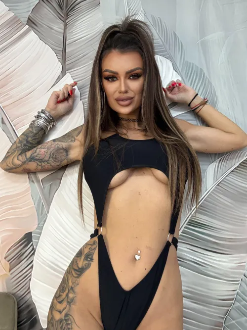 Craving for me ? Wanna play? Domme or vanilla both are wanderfull for me !  [CAM] 💋[SEXT] 💋[gfe]💋 [vid]💋 [pic]💋 [rate]💋[dom]💋 [fet] Contact me on ⭐️TELEGRAM @QUEENROBERTA992 ⭐️ /  ⭐️SNAP  QUEENROBERTA92 ⭐️ ‼️ befo