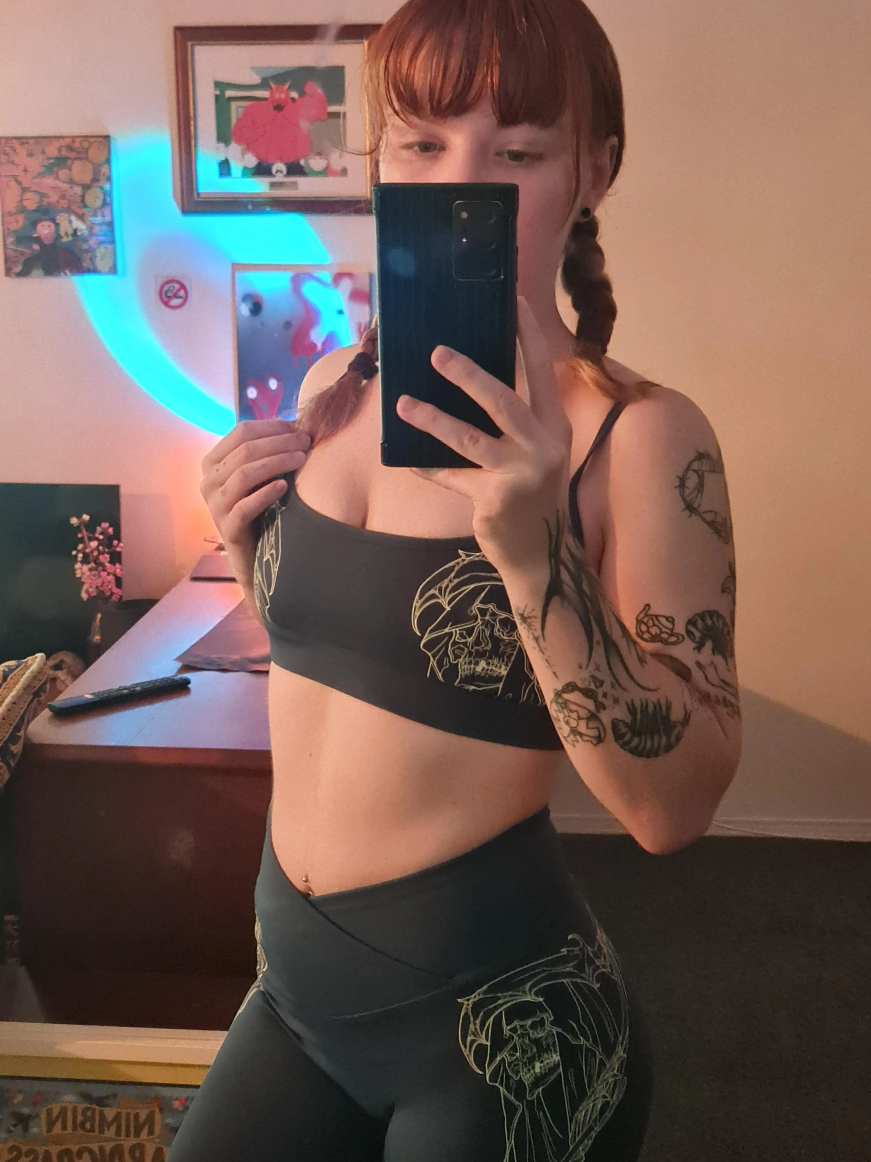 Do you like tattooed girls with tiny tits?