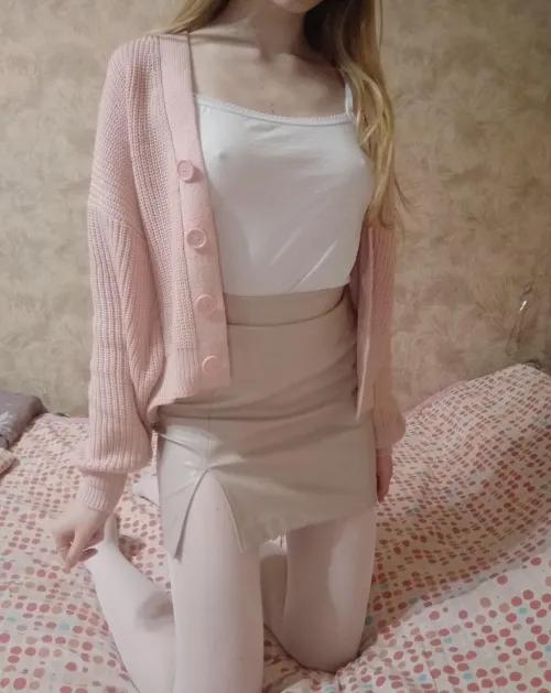 Everyday is a no bra day