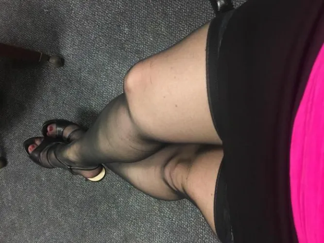 Feeling sexy at work, do you like?