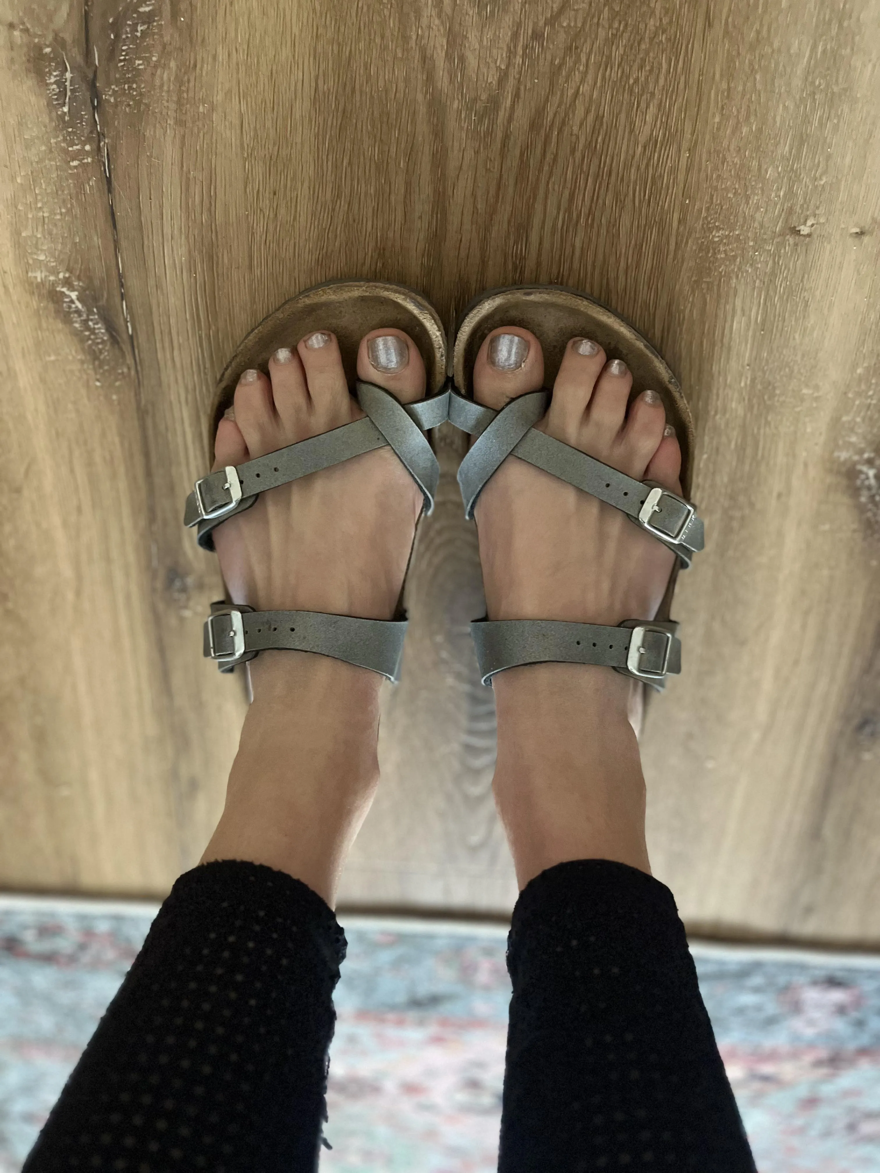 FeetFinder Belinda12