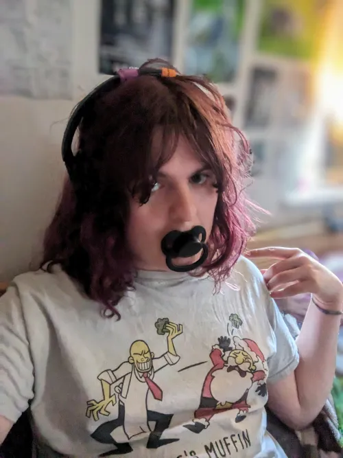 Got a new paci today 💖