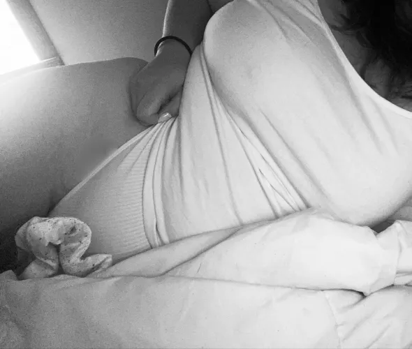 I wanna be the first one on your mind when you wake up I miss the way we’d stay up