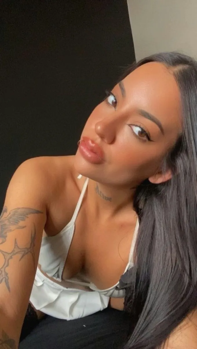 I want your cum to drip in my mouth.