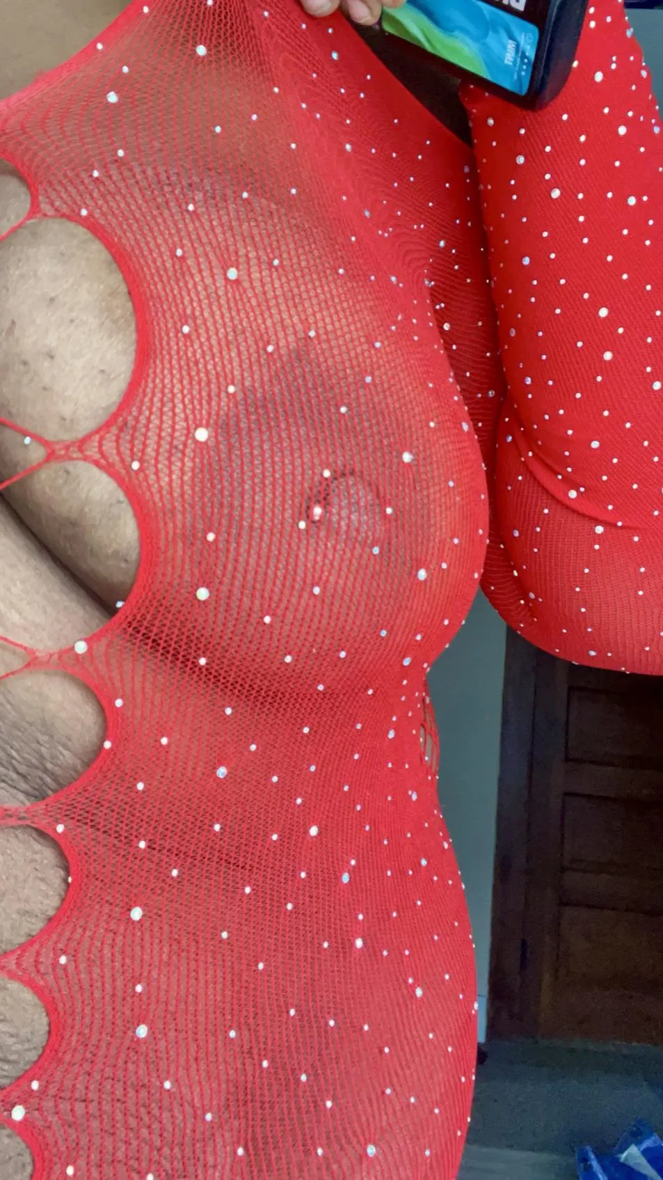 lol can you find my piercings in all the gems