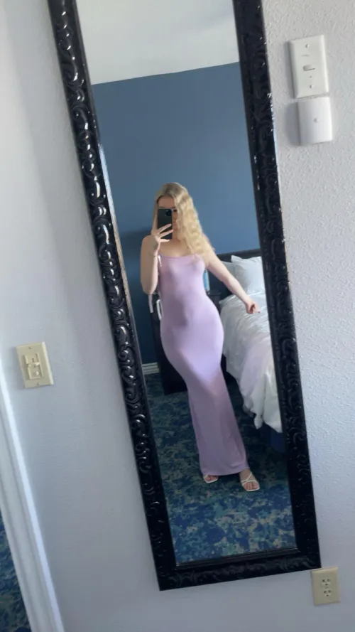 Selling 🦶 pics now😘🩷🍒🌶️ custom videos come see[oc]