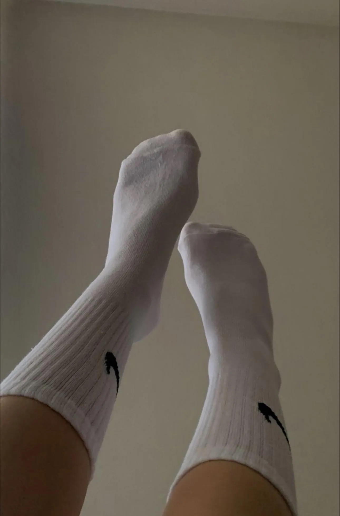 Socks off or on (feet)